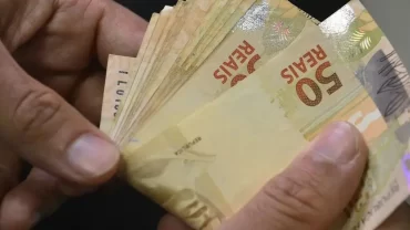 Segunda parcela do décimo terceiro deve ser paga até hoje
