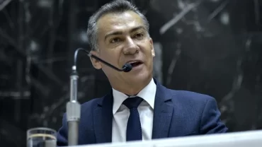 prefeito de nova serrana fábio avelar