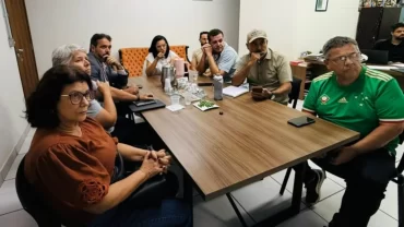 prefeita de divinópolis janete e sindicatos